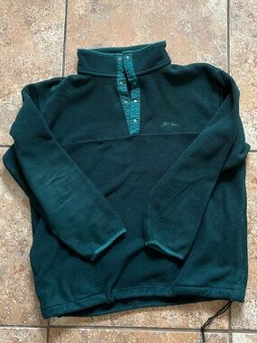 Green LL Bean fleece jacket